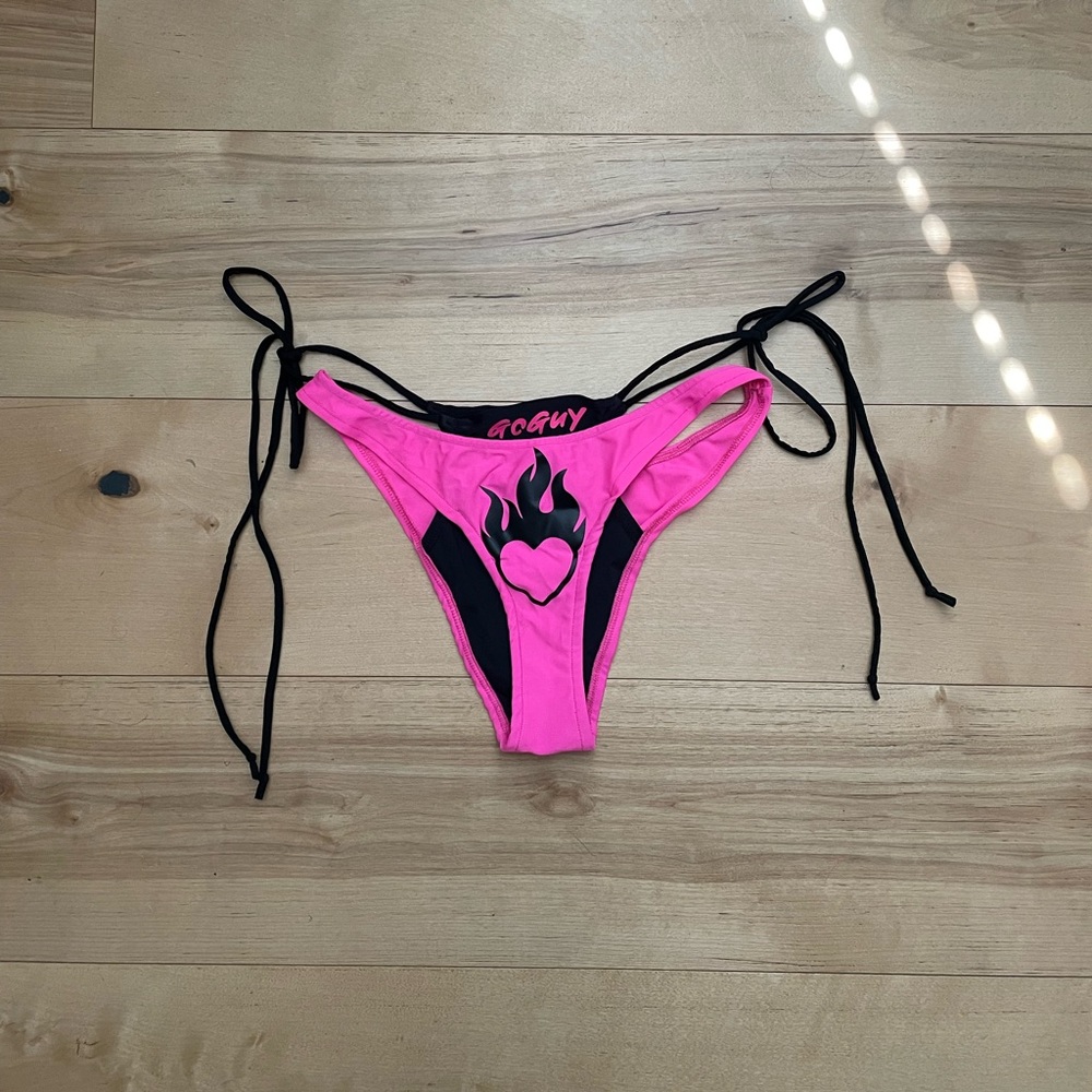 GoGuy Butterfly Bottoms